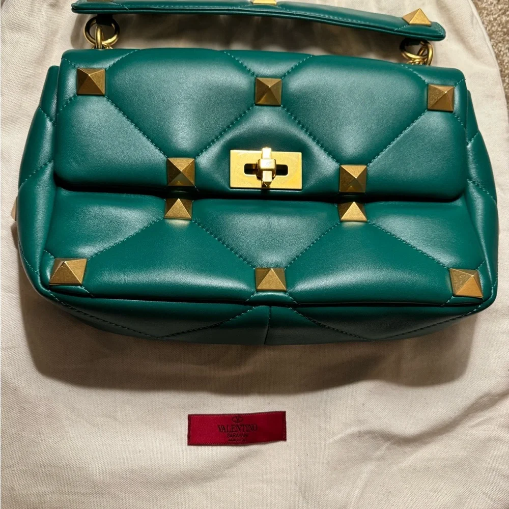 Valentino garavani roman stud tote bag - Picture 3 of 4